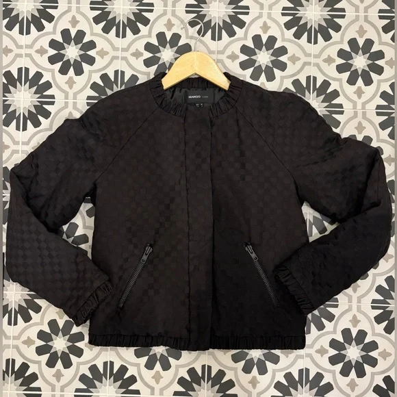 Mango Black Textured Jacket- Small - Picture 1 of 8